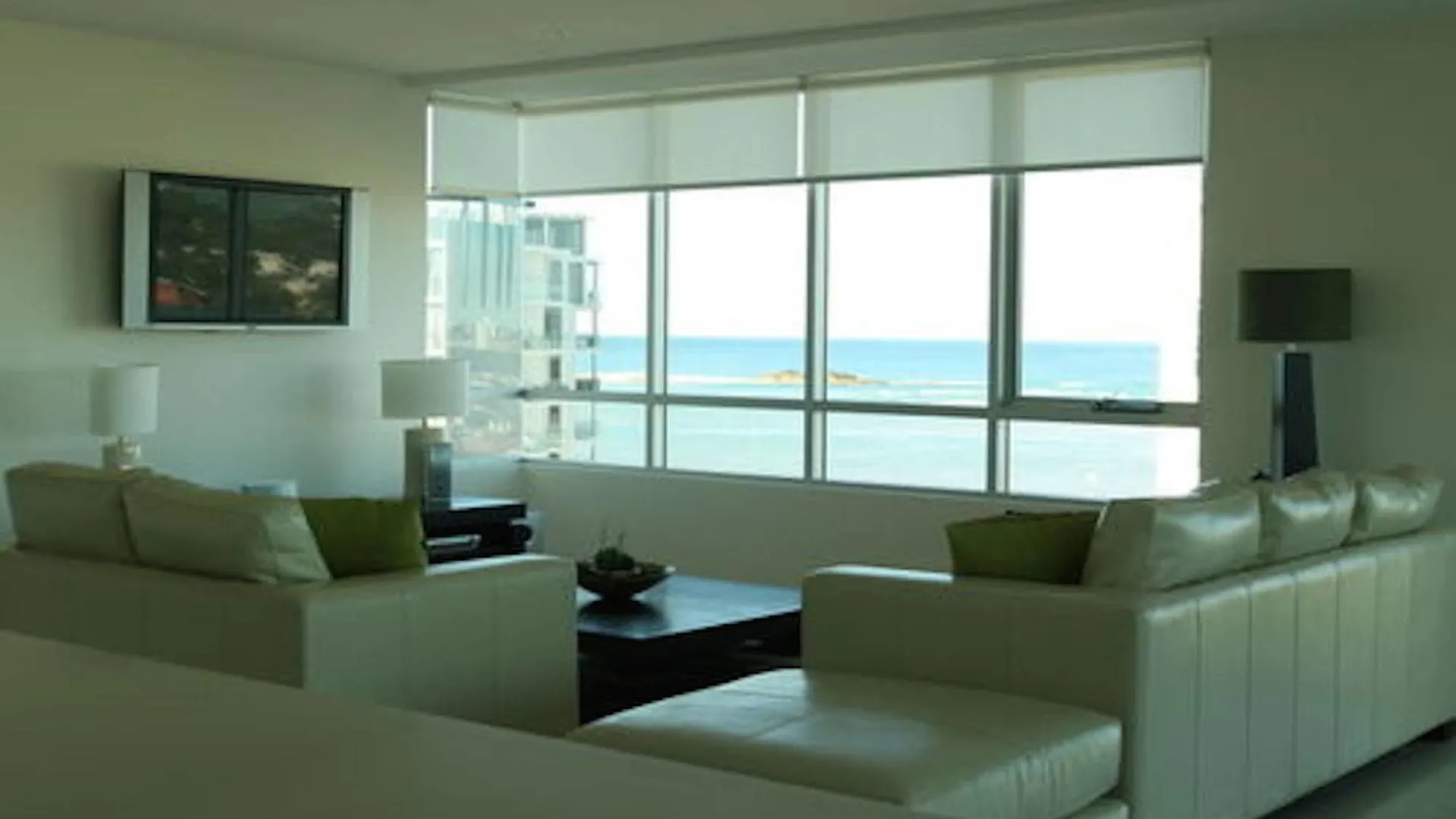 M1 Resort Maroochydore 4*,  Australia